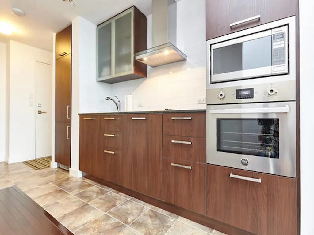 Jp Stays - York St & Lakeshore Toronto