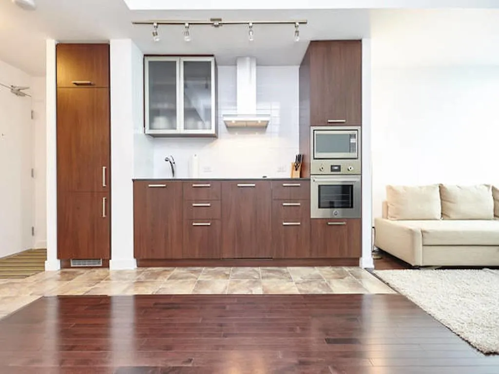 *** Hotel Jp Stays - York St & Lakeshore Toronto Canada